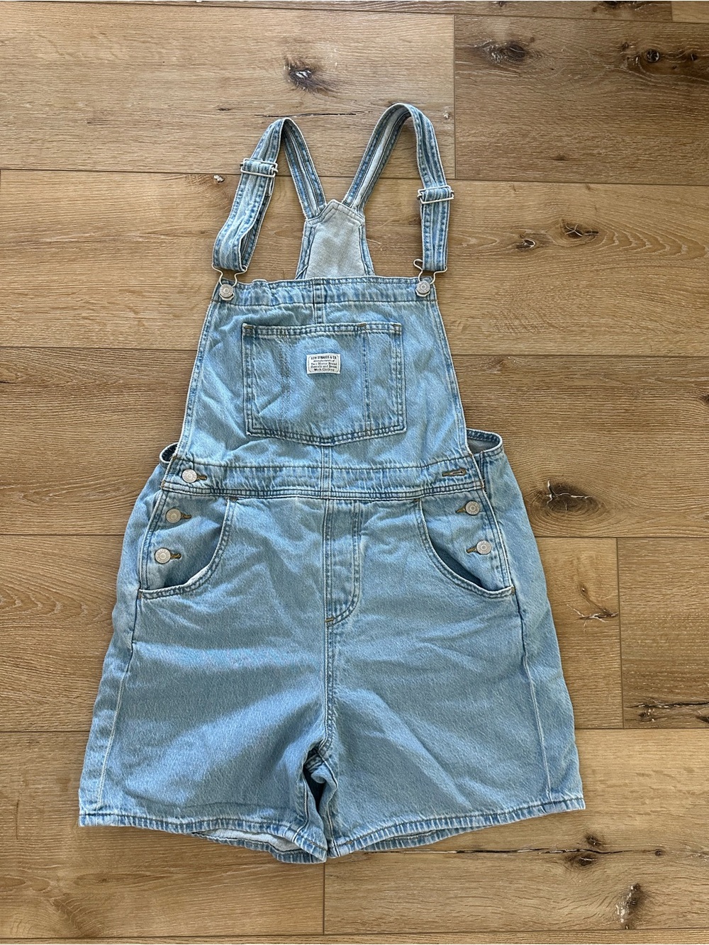 Levi’s Light Wash Denim Shortalls Overall Shorts Size Medium